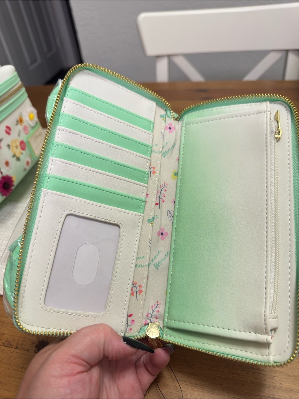 Loungefly Mint Green and White Floral Bow Kids Mini Backpack & Wallet Set - Picture 10 of 10